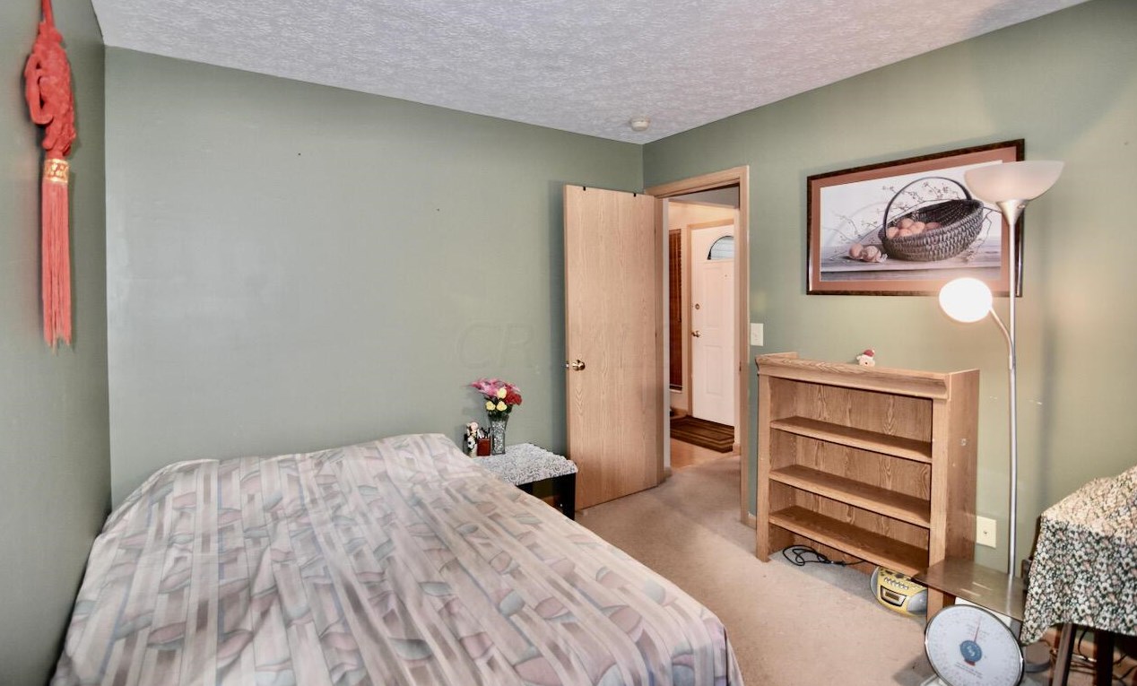 2991 Footloose Dr, Columbus OH 43231-8812 exterior