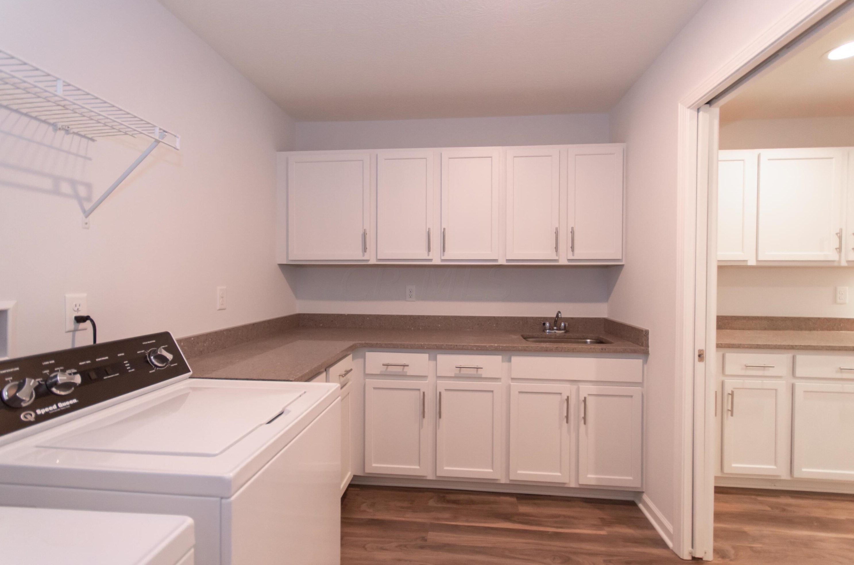 1383 Epworth Forest Dr, Lancaster OH  43130-7755 exterior