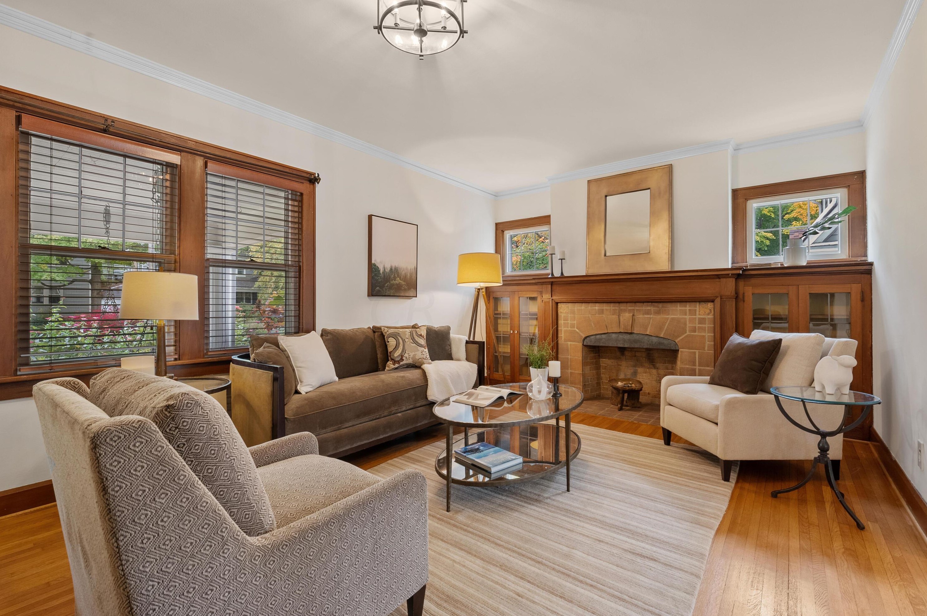 454 Midgard Rd, Columbus OH  43202-1409 exterior