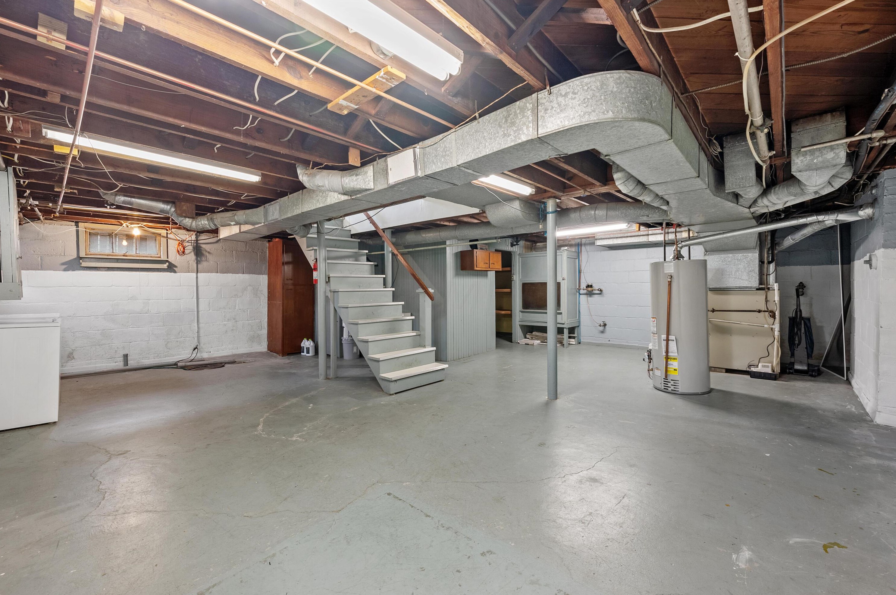 454 Midgard Rd, Columbus OH  43202-1409 exterior