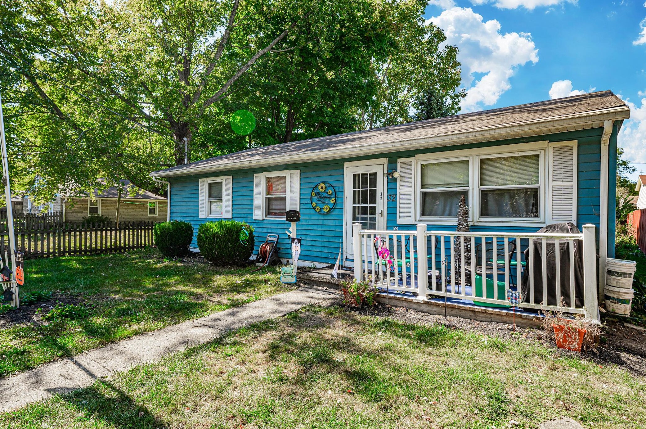 32 Graham Ave, London, OH 43140