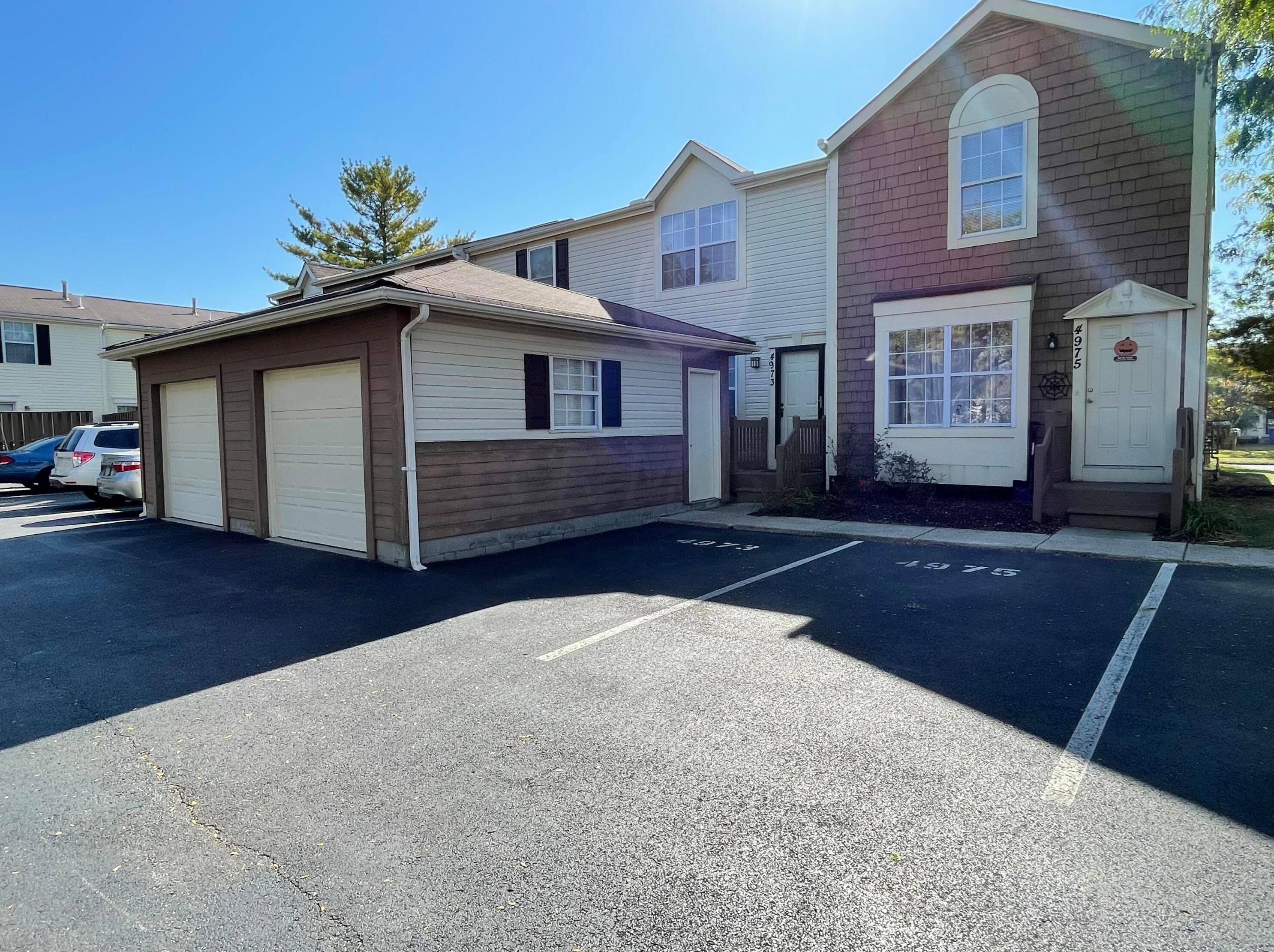 4973 Stoneybrook Blvd, Hilliard, OH 43026-9371