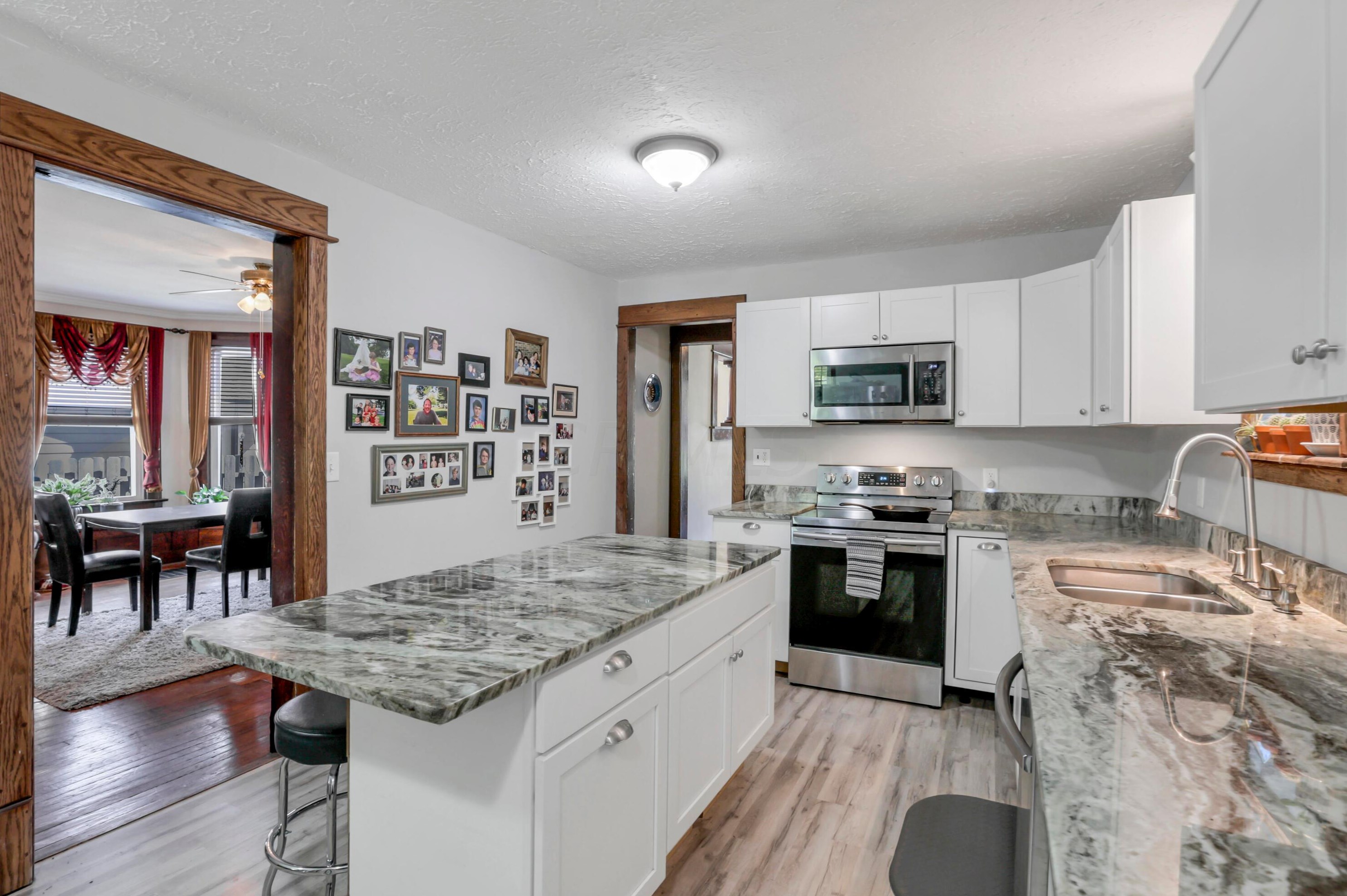 2312 5th Ave, Columbus OH 43201-2961 exterior