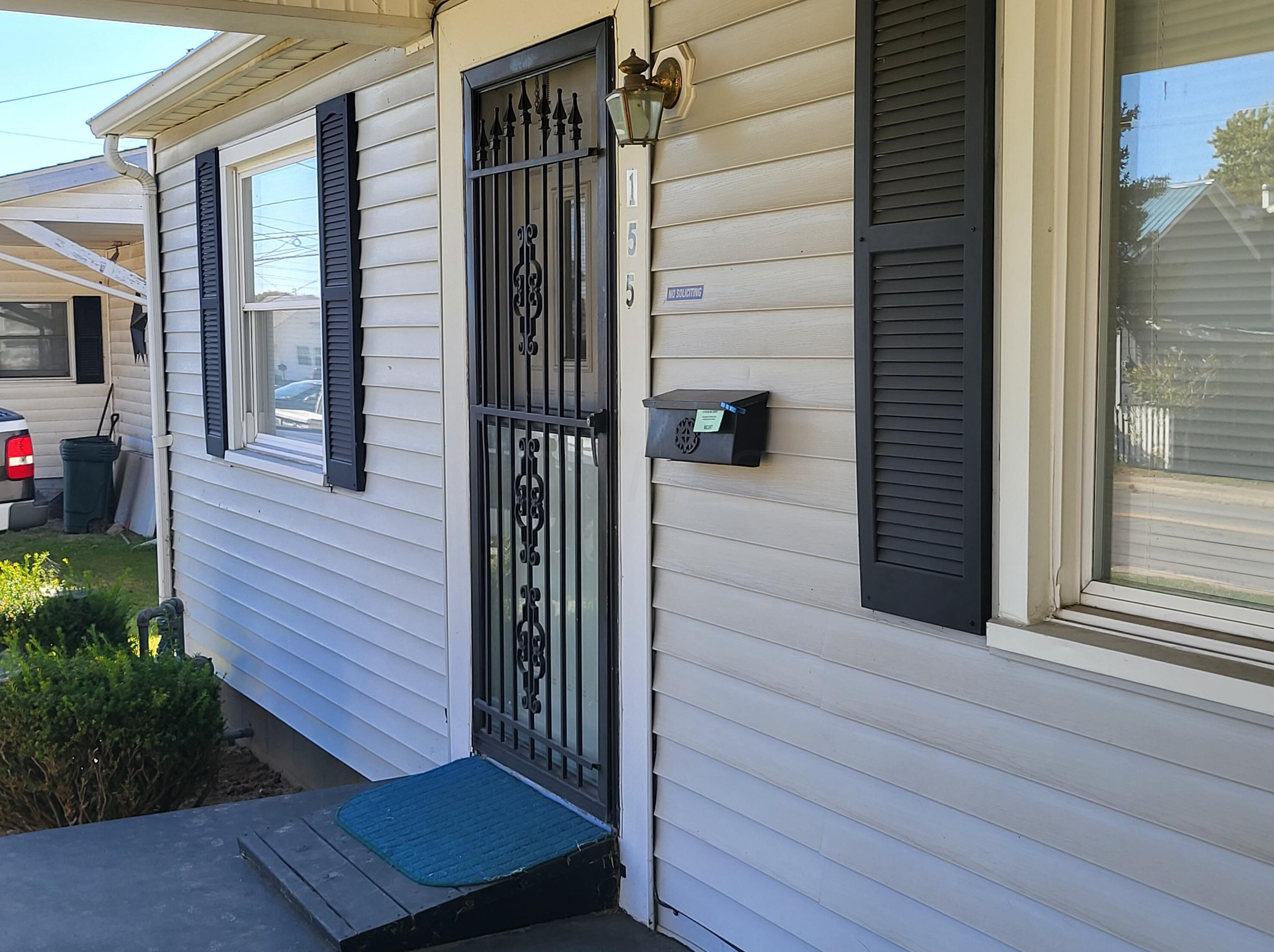 155 Nicholas Dr, Circleville, OH 43113-1560