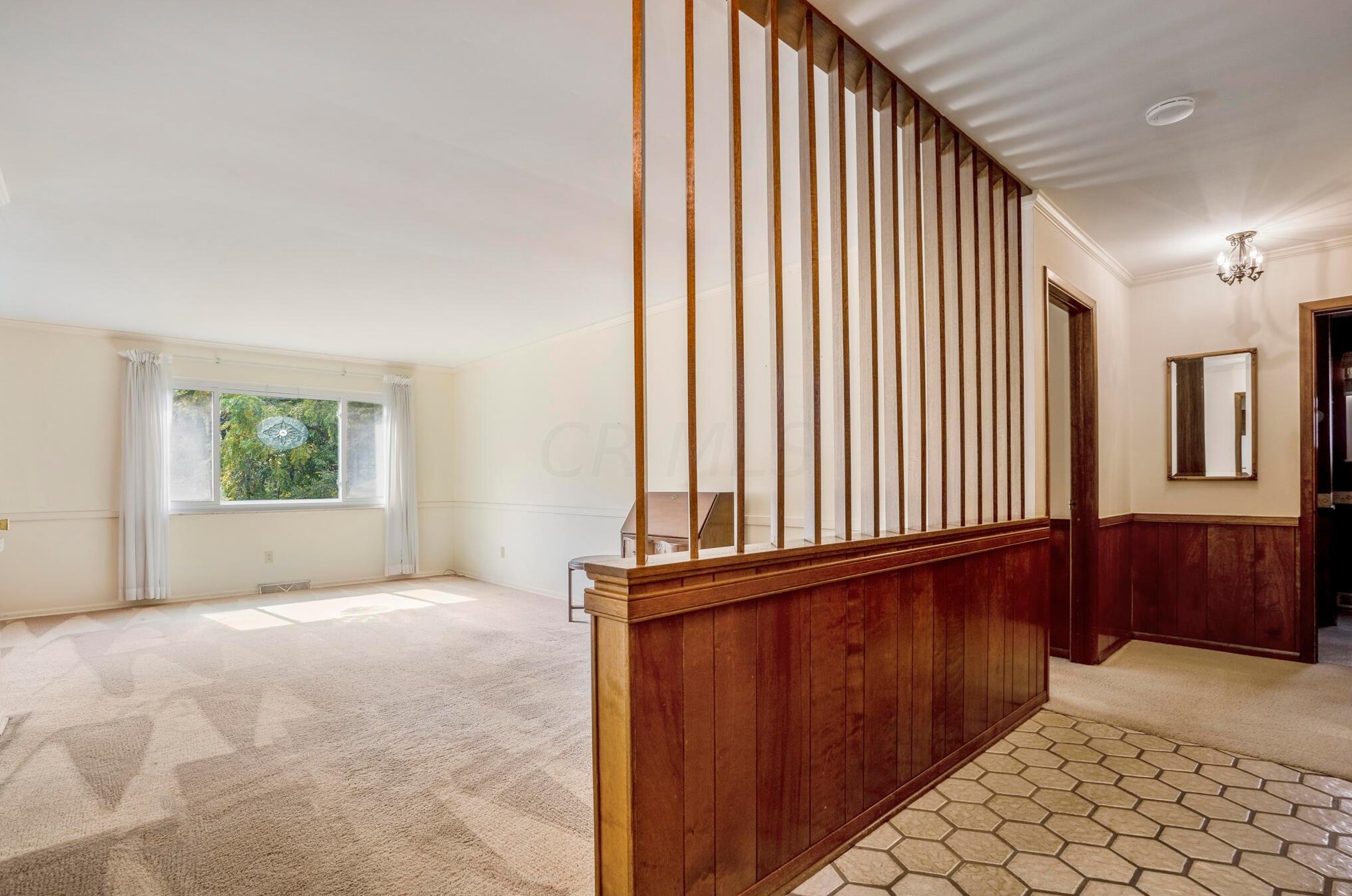 1173 Middleport Dr, Columbus OH 43235-4060 exterior