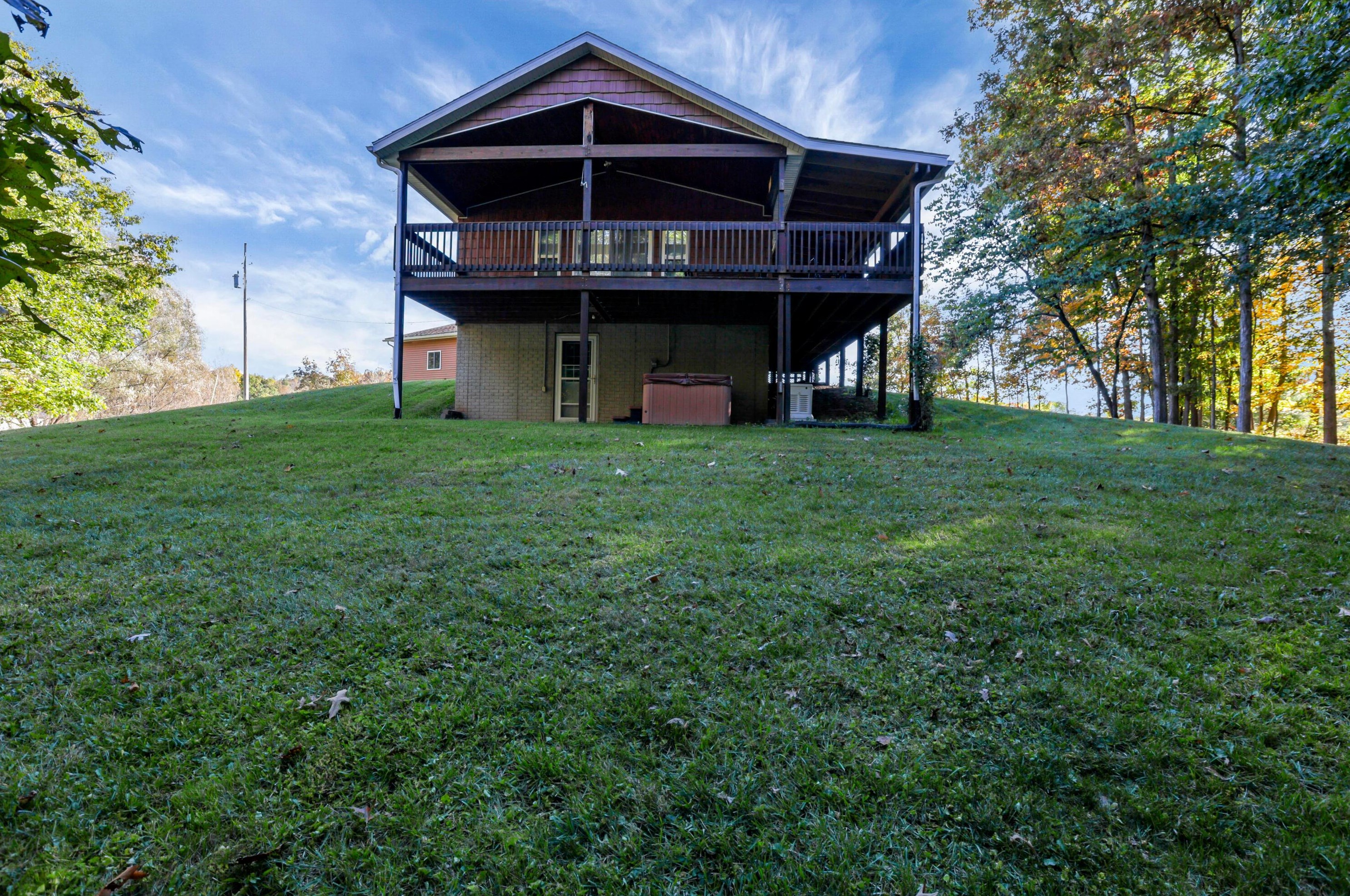 10285 Greer Rd, Mcconnelsvle, OH 43756-9216