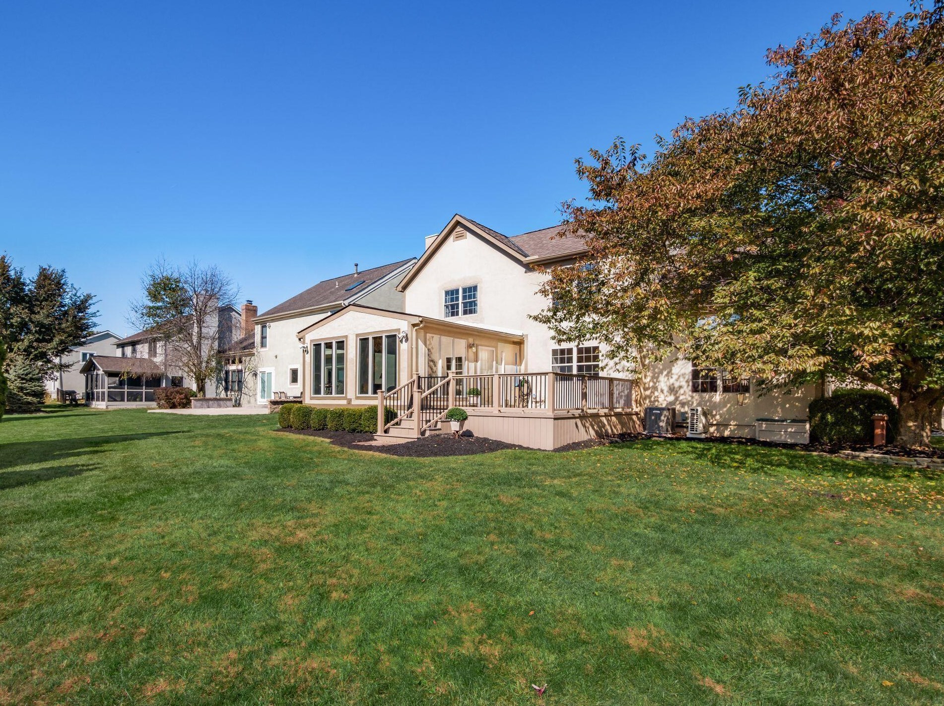 4625 Cutwater Ln, Hilliard OH 43026-7812 exterior