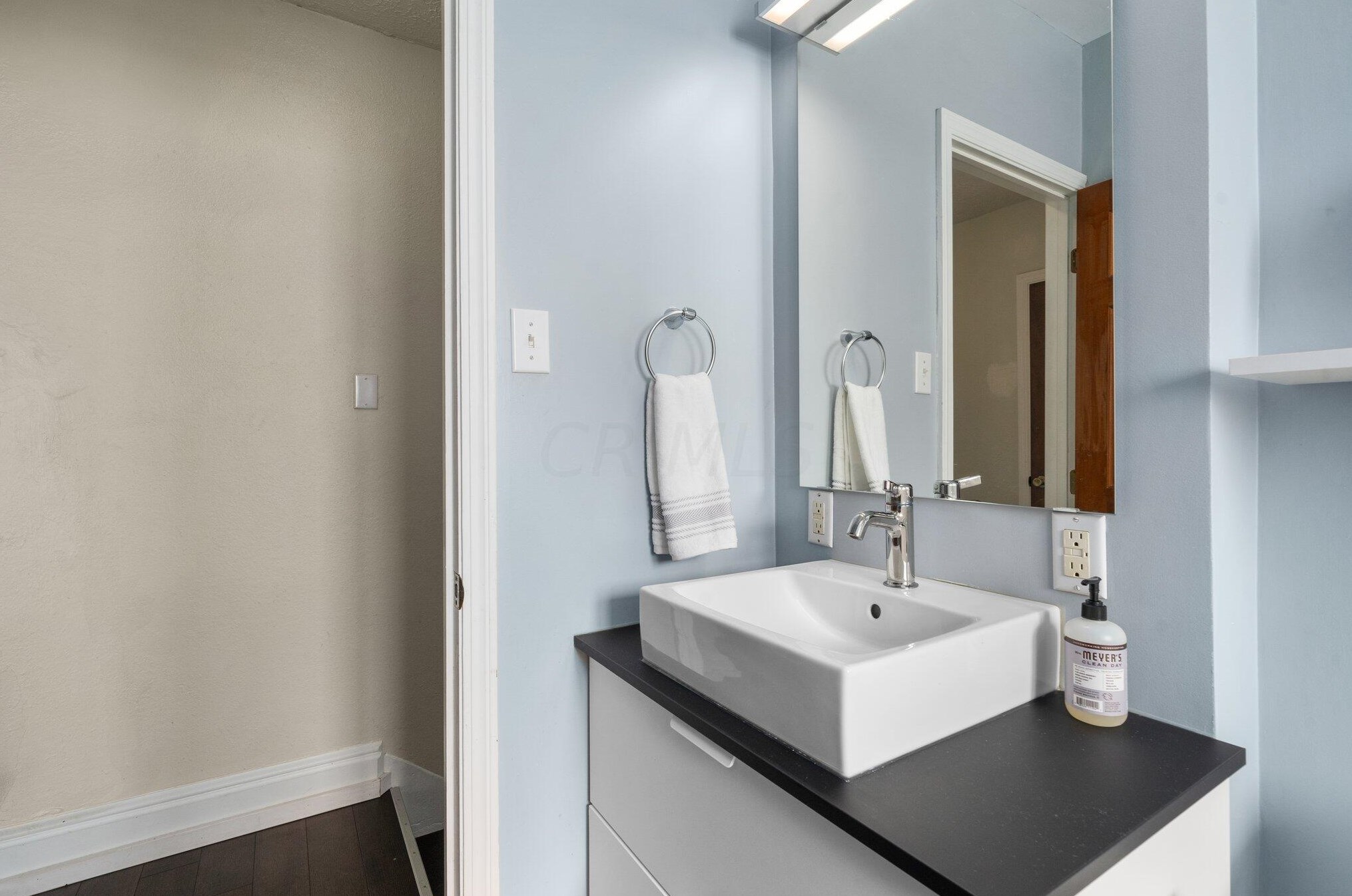 1323 Mulford Rd, Columbus OH 43212-3512 exterior