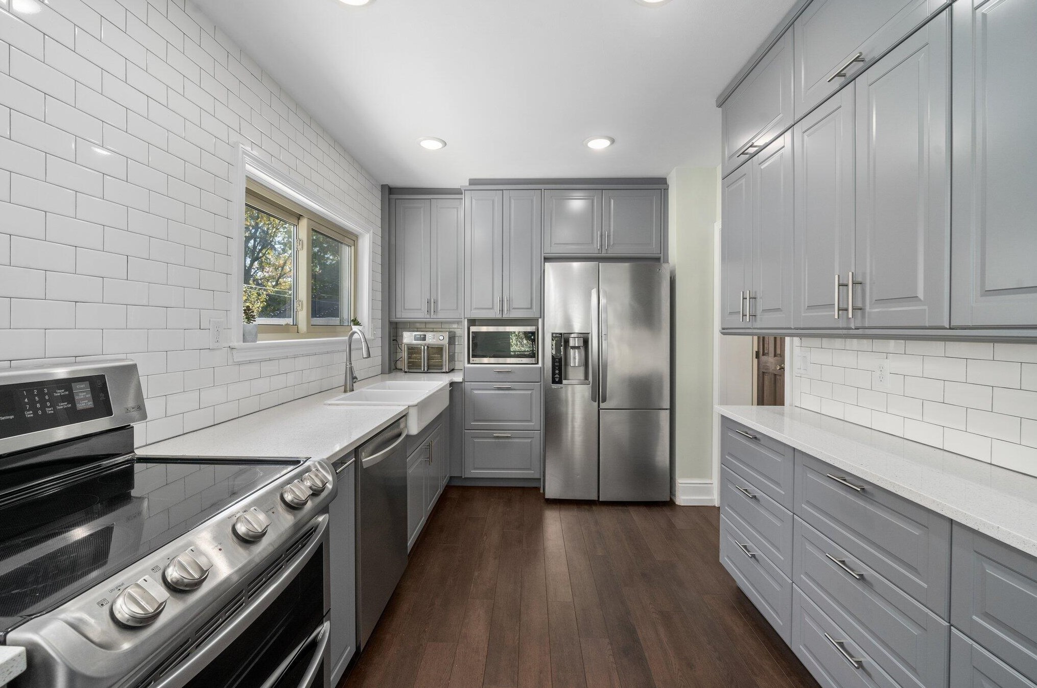 1323 Mulford Rd, Columbus OH 43212-3512 exterior