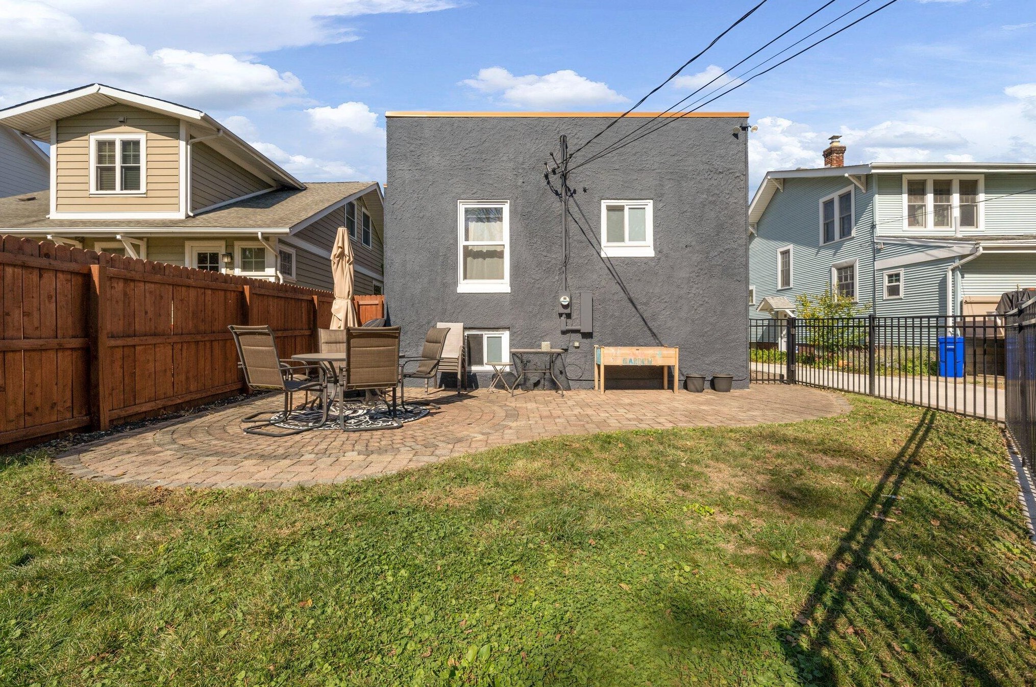 1323 Mulford Rd, Columbus OH 43212-3512 exterior