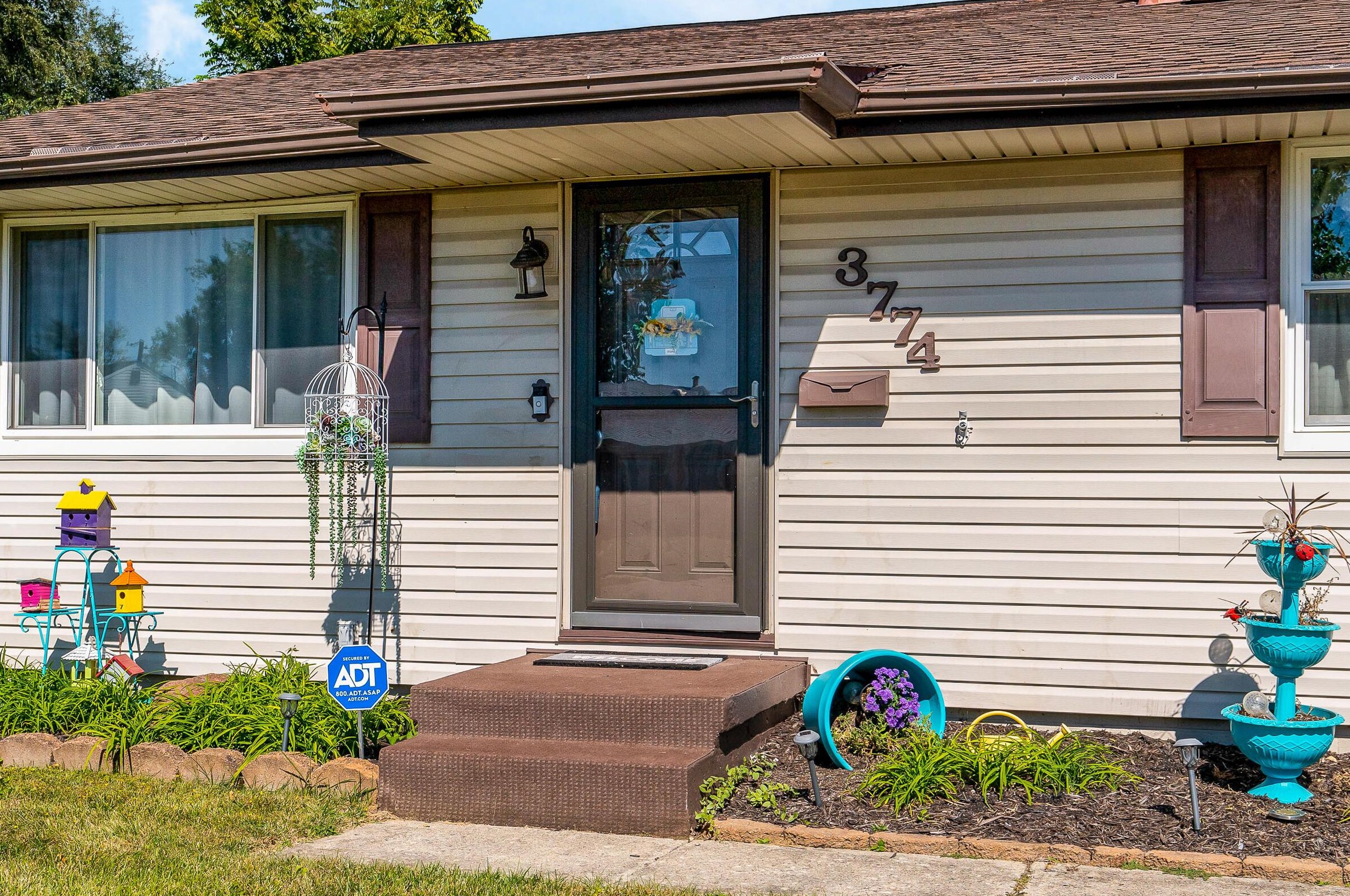 3774 Adell Rd, Columbus, OH 43228-3104