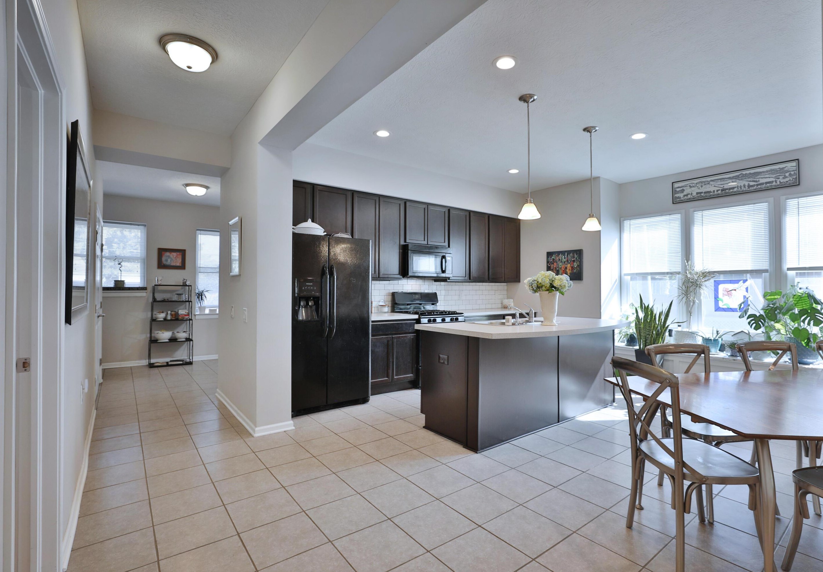 700 Wilson Ave, Columbus OH 43206-1646 exterior