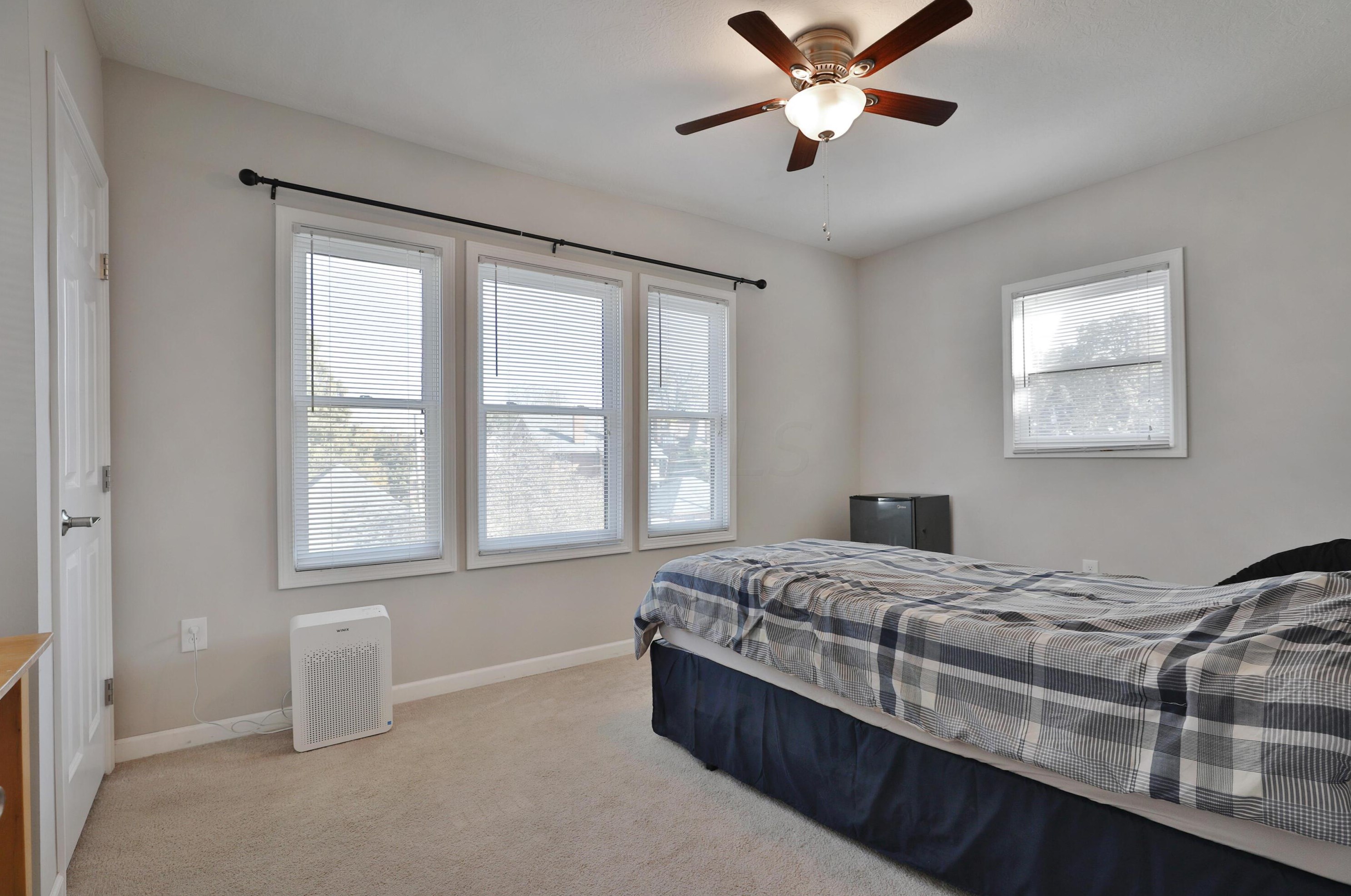 700 Wilson Ave, Columbus OH 43206-1646 exterior