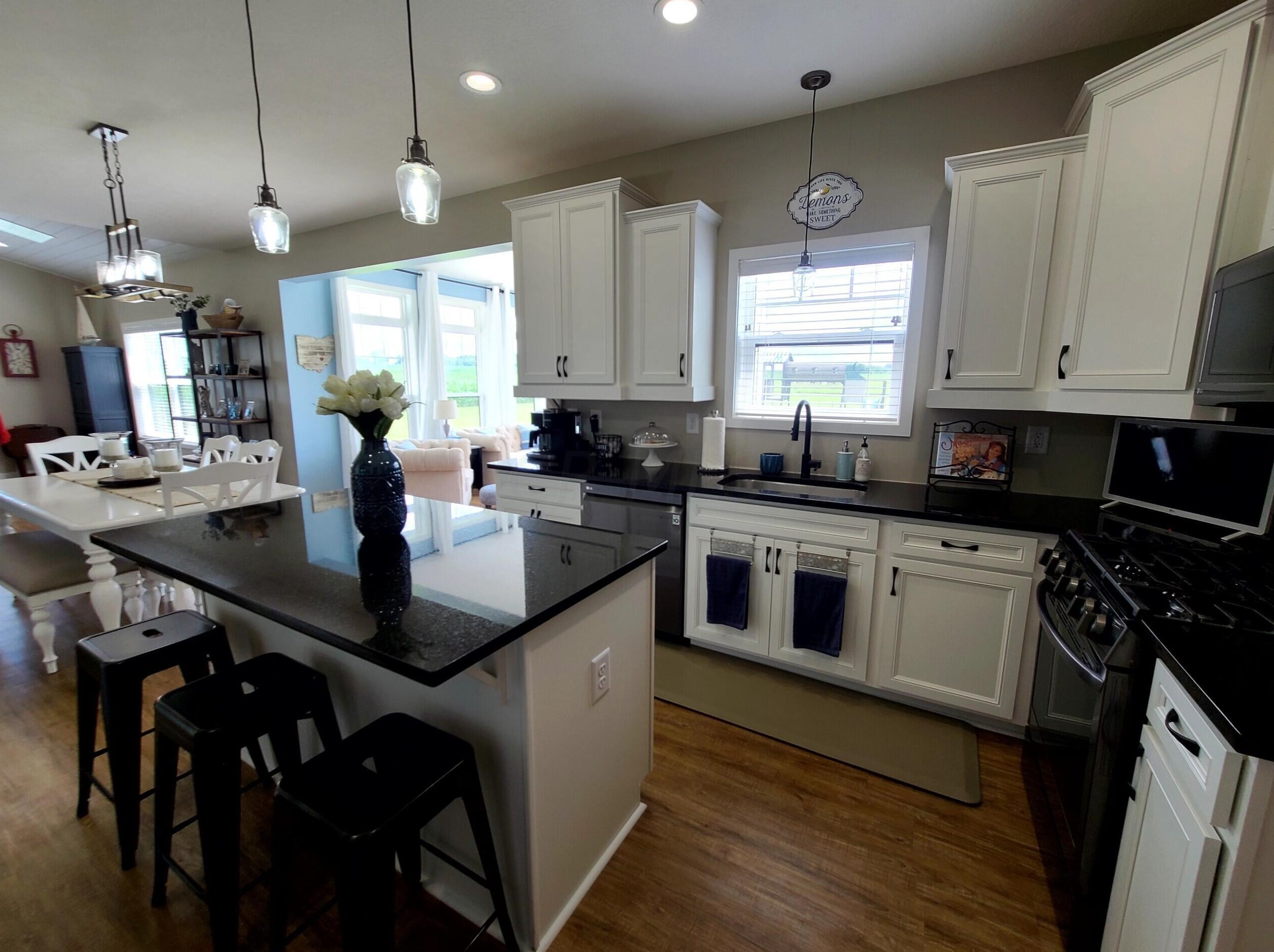 7440 Rader Rd, Pleasantville OH  43148-9529 exterior