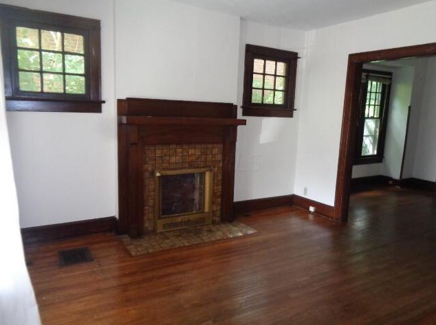 118 Oakland Ave, Columbus, OH 43201-1209