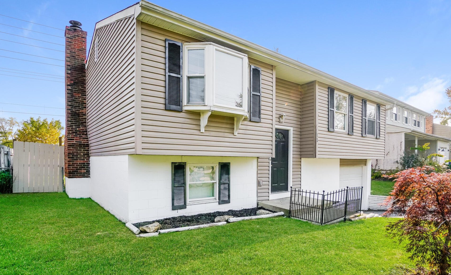 2168 Jade St, Darbydale, OH 43123