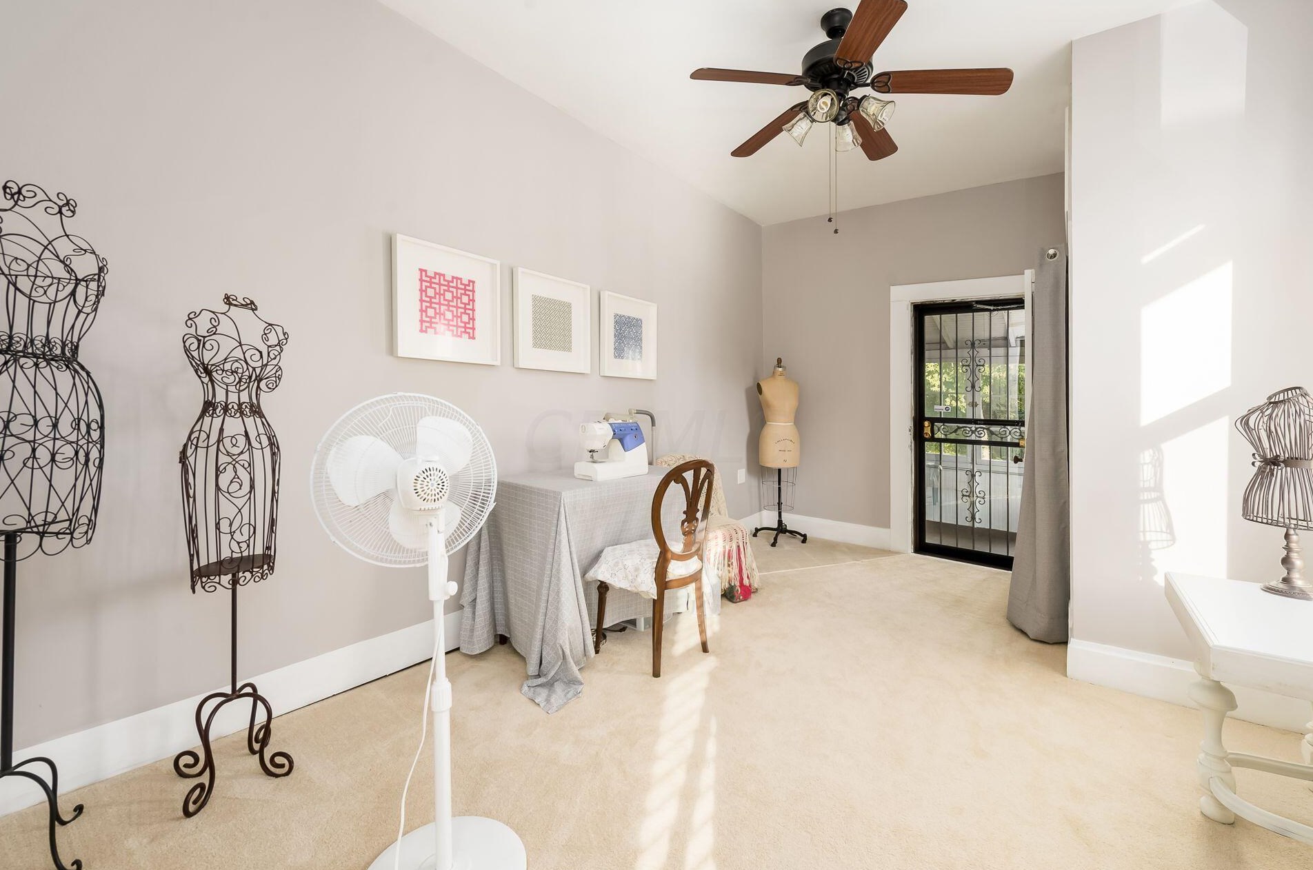 602 Collingwood Ave, Columbus OH 43213-1788 exterior