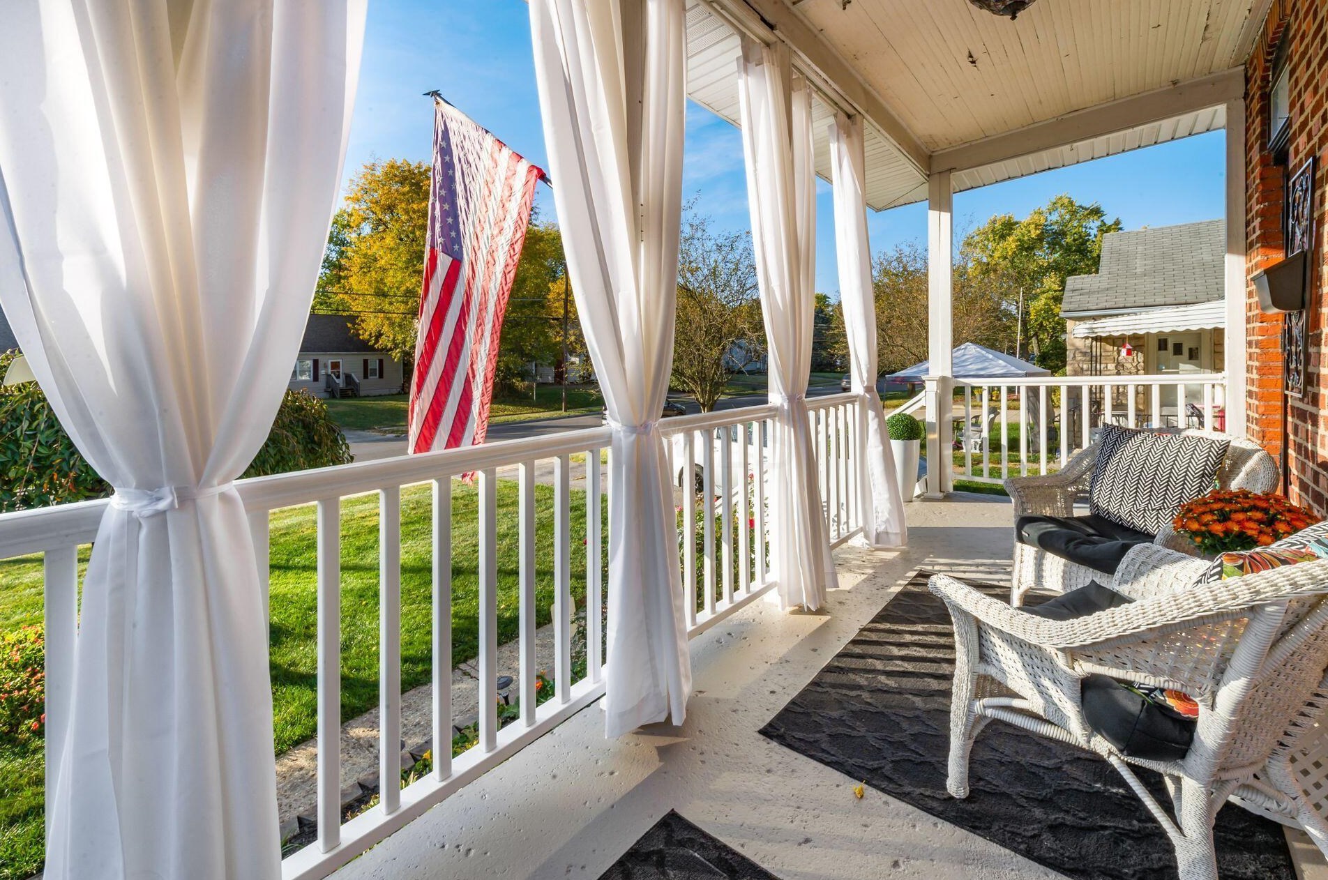 602 Collingwood Ave, Columbus OH 43213-1788 exterior