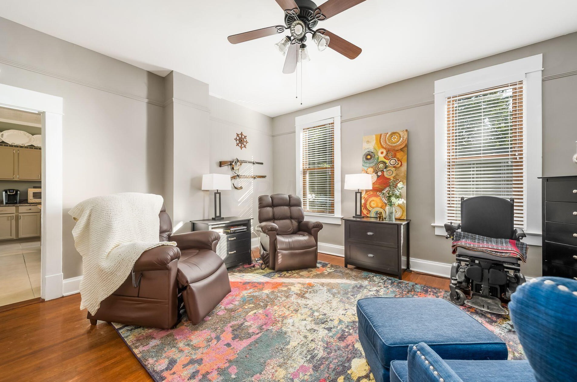 602 Collingwood Ave, Columbus OH 43213-1788 exterior