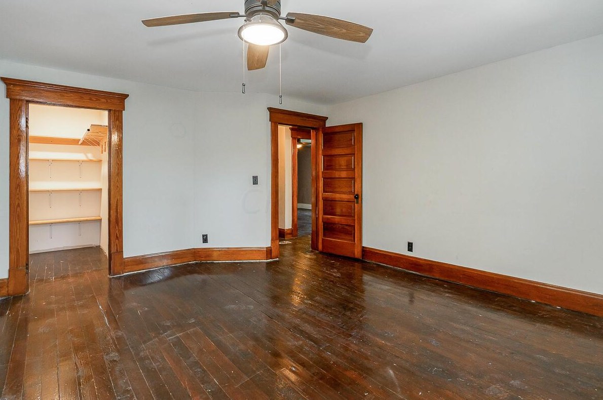 107 Price Rd, Columbus OH 43230-3303 exterior