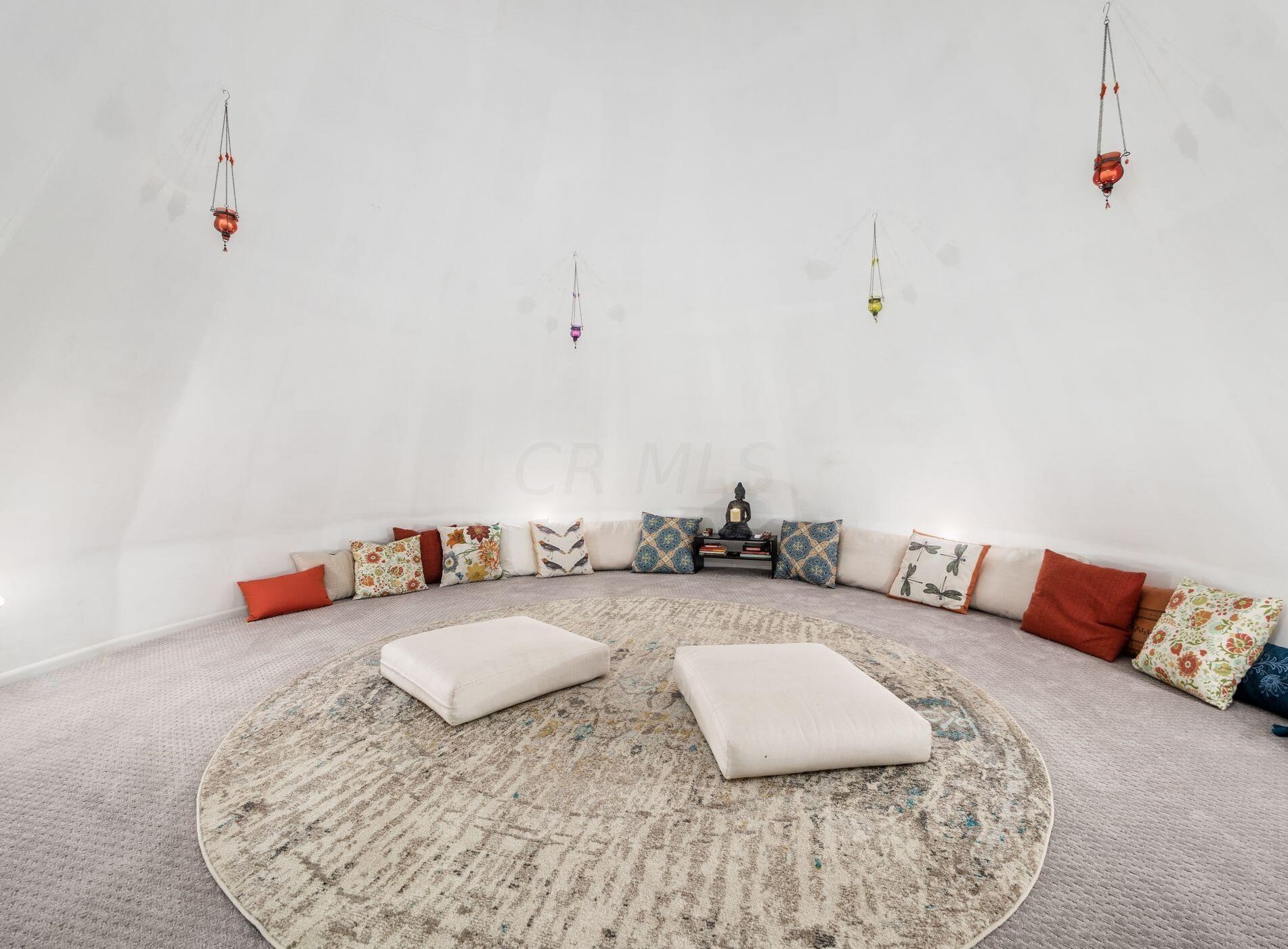 464 Vermont Pl, Columbus OH 43201-3130 exterior