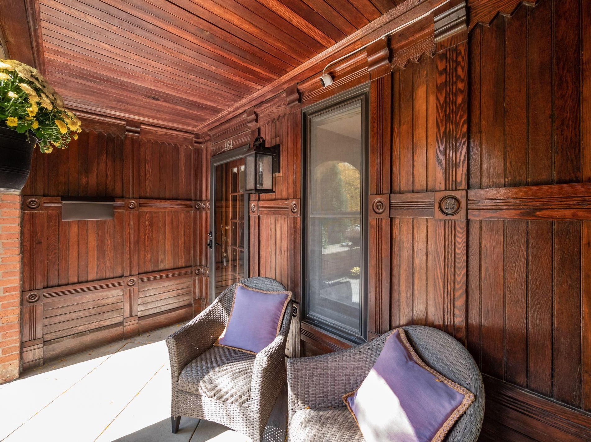 464 Vermont Pl, Columbus OH 43201-3130 exterior