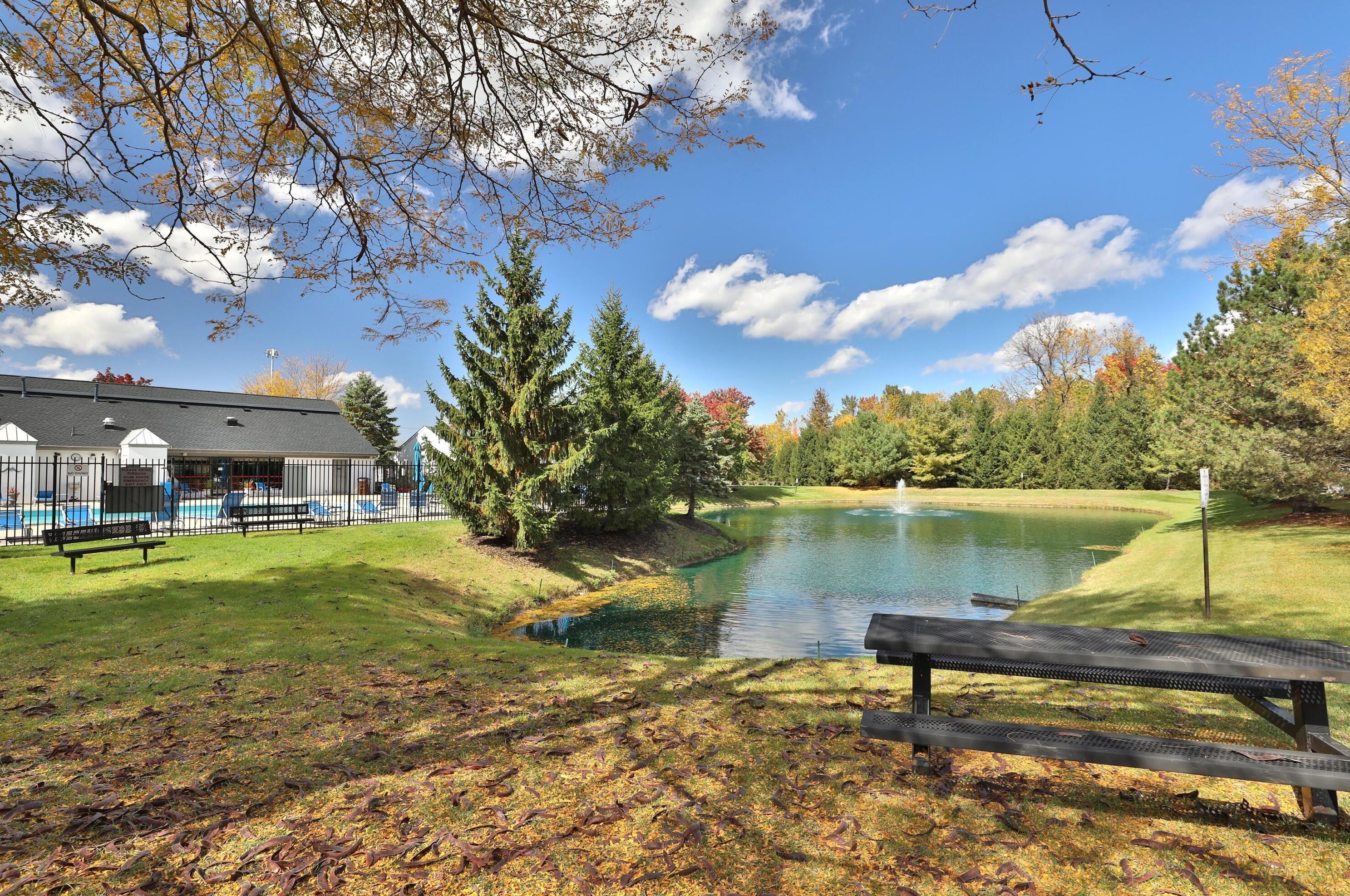 6707 Lagrange Dr, Cnl Wnchstr OH  43110-9079 exterior