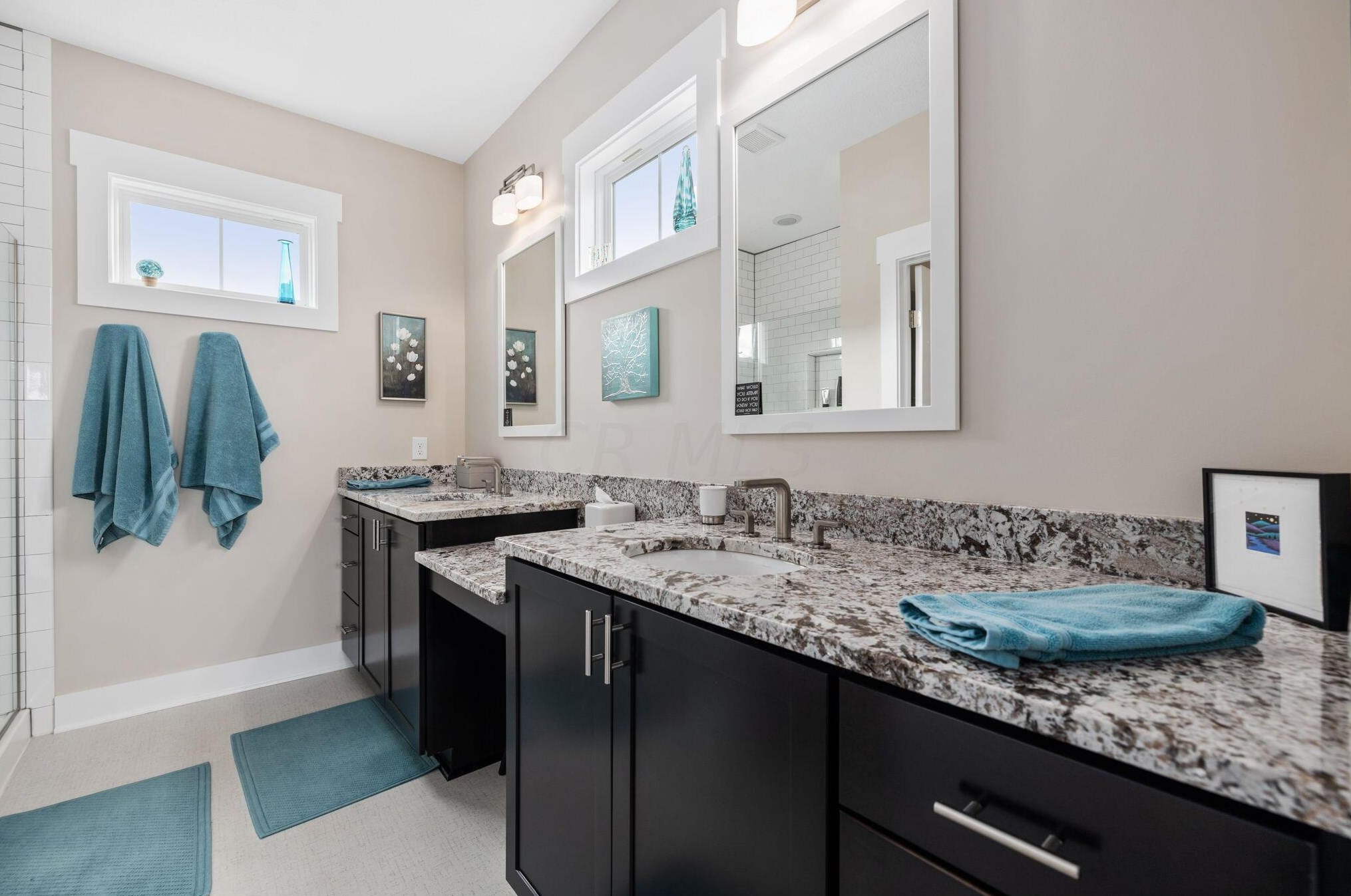 4185 Smith Pines Dr, Columbus OH 43230-4570 exterior