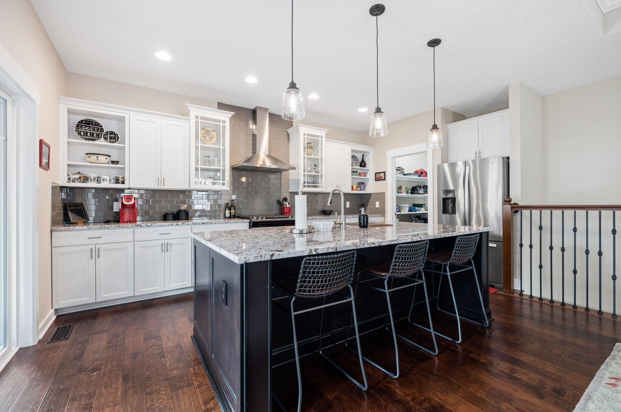 4185 Smith Pines Dr, Columbus OH 43230-4570 exterior