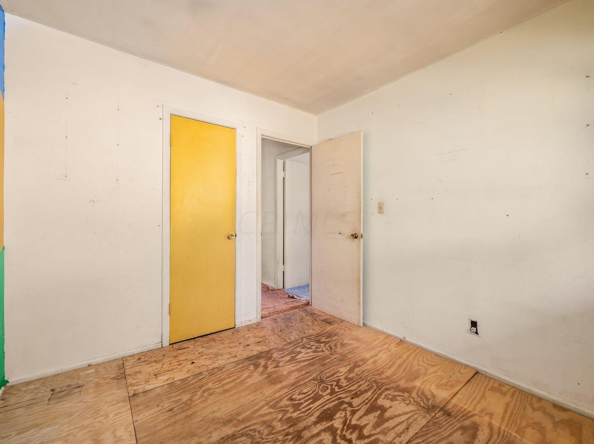 714 Stinchcomb Dr, Columbus OH 43202-1767 exterior