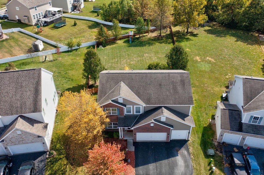 618 Preston Trl Dr, Pickerington OH 43147-2111 exterior