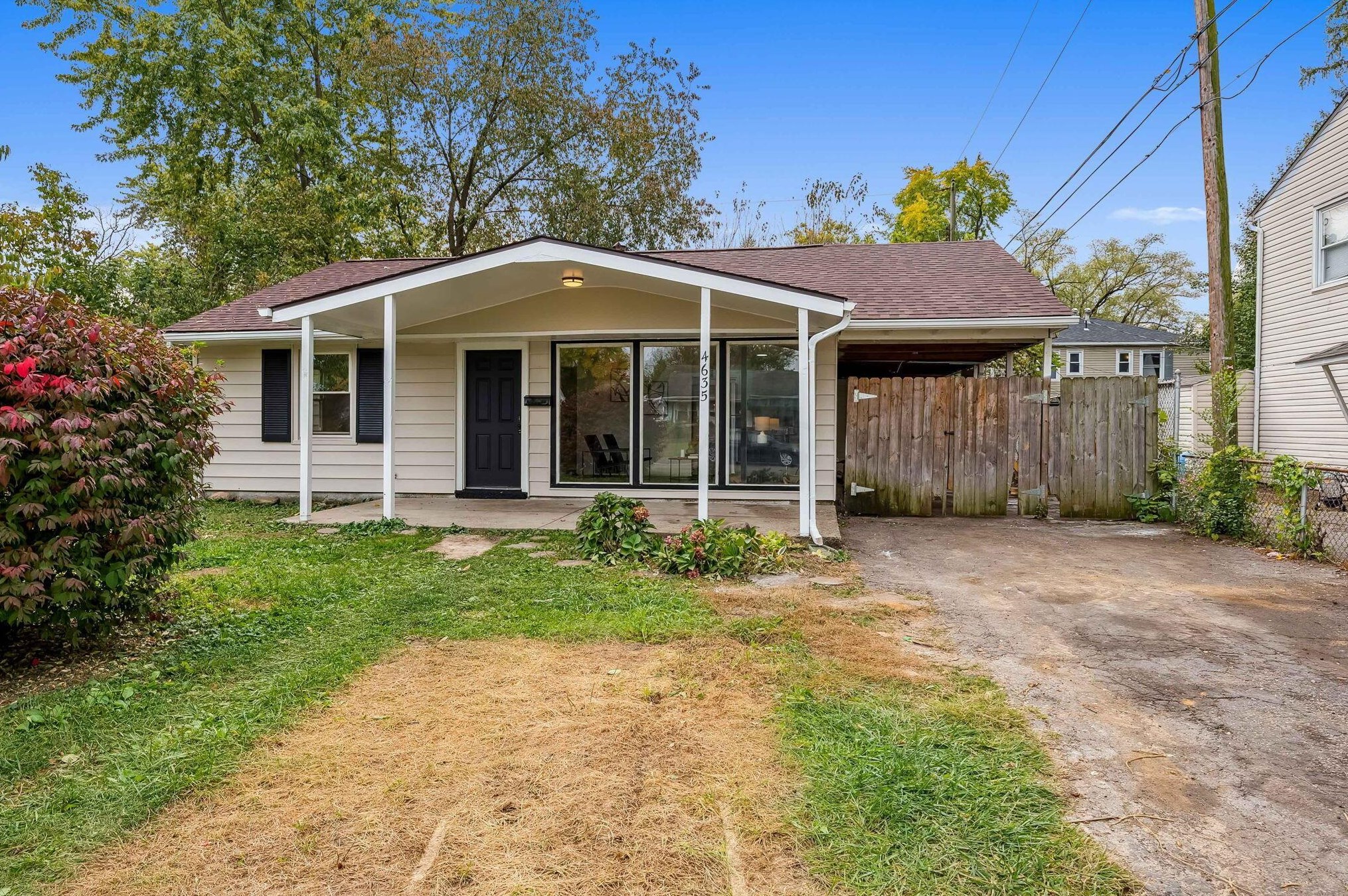 4635 Louise Ave, Columbus, OH 43213-3164