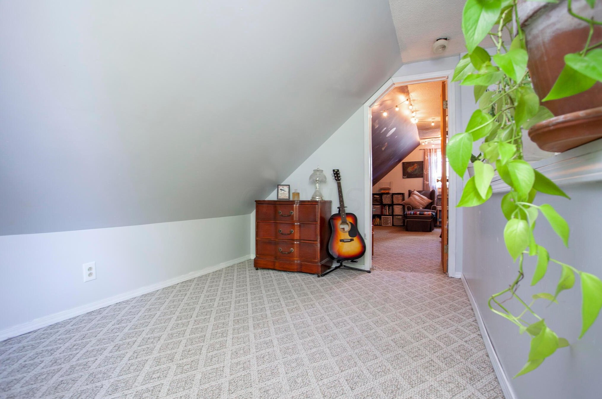 3026 Atwood Ter, Columbus OH 43224-4004 exterior