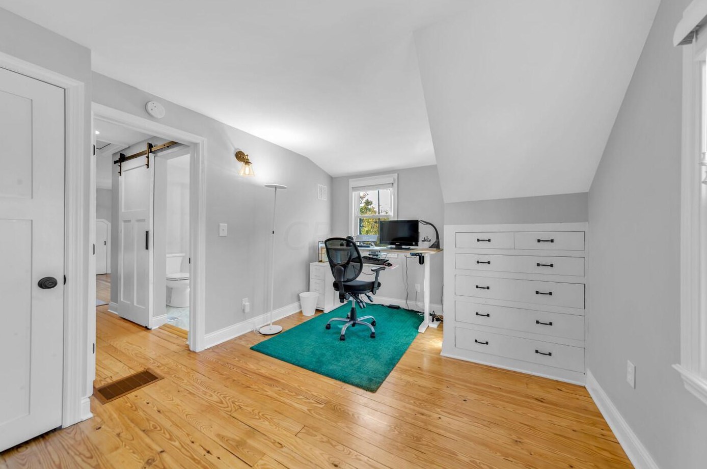 259 Dominion Blvd, Columbus OH  43214-2706 exterior