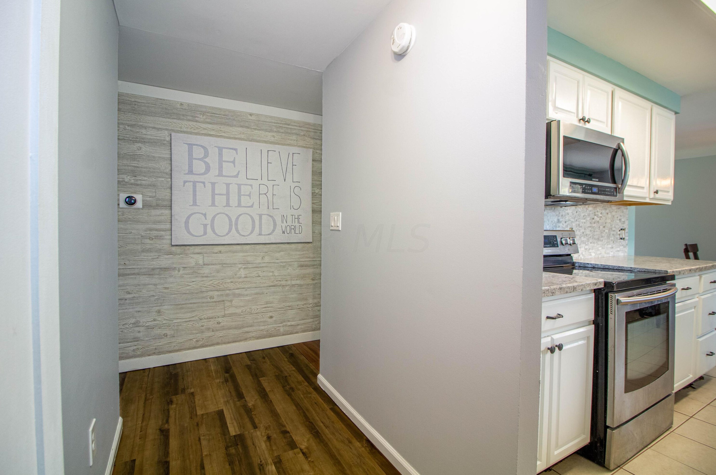 5757 Cairo Rd, Westerville, OH 43081-4006