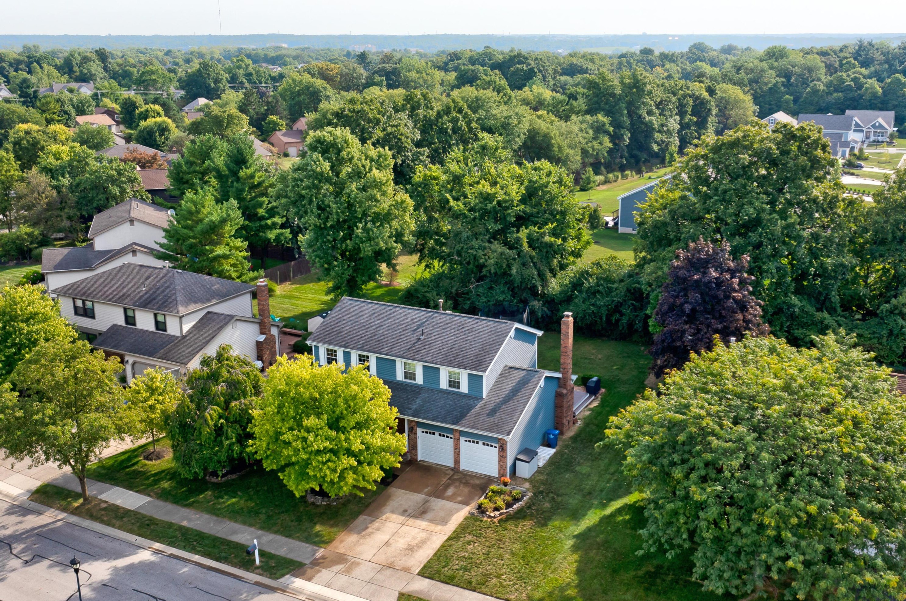 254 Leighway Dr, Westerville, OH 43081-1166