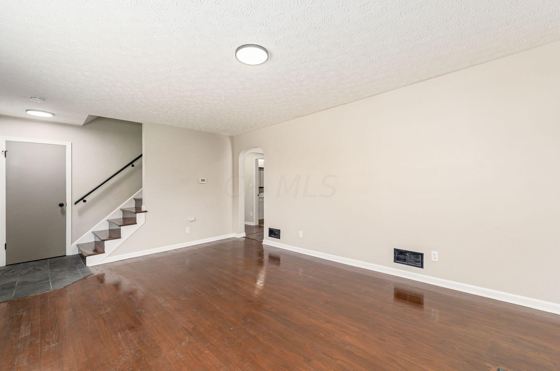 958 Erickson Ave, Columbus OH 43213-3026 exterior