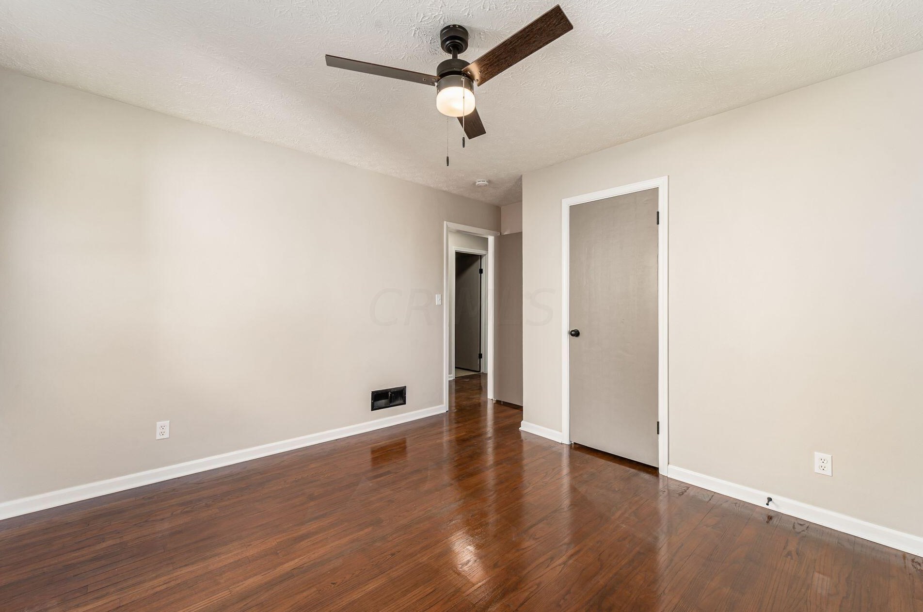 958 Erickson Ave, Columbus OH 43213-3026 exterior