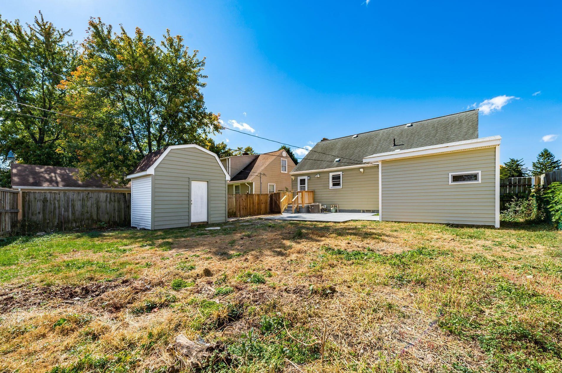 958 Erickson Ave, Columbus OH 43213-3026 exterior