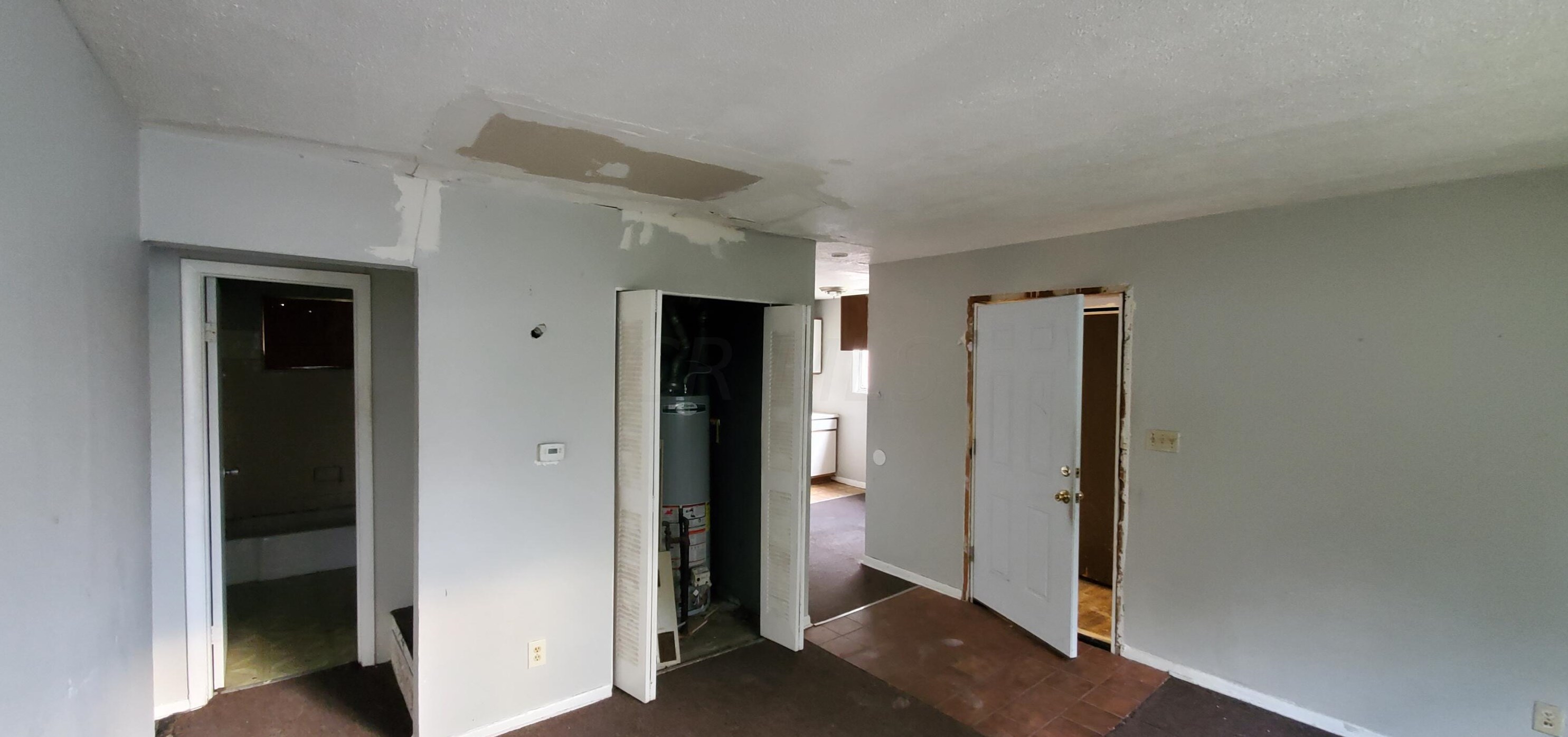 946 Mayfield Pl, Columbus OH 43209-2342 exterior