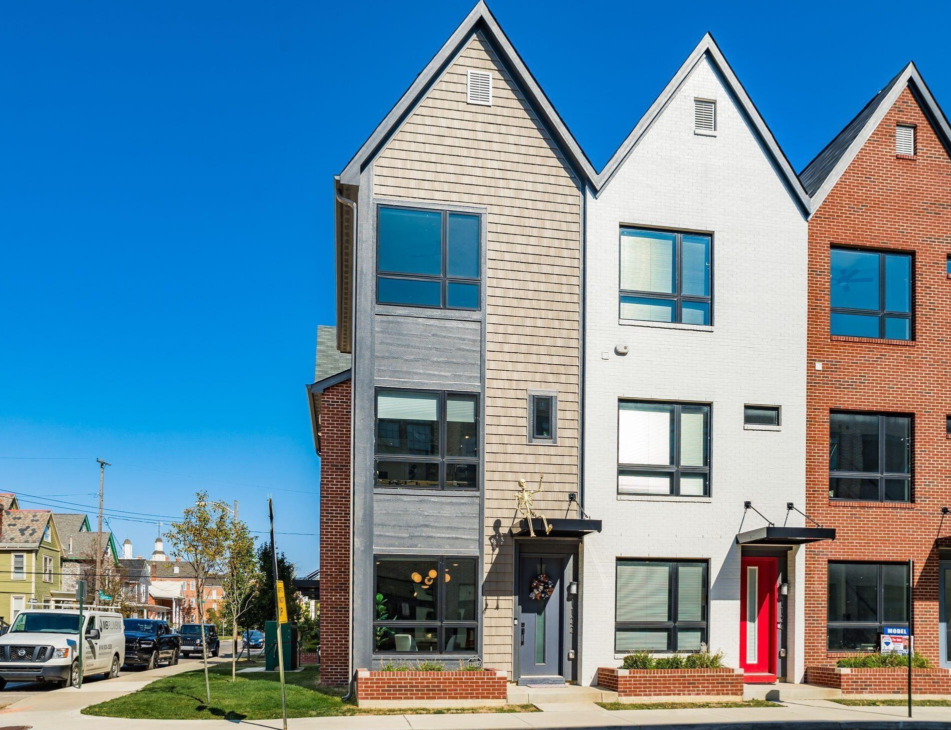 1122 Oak St, Columbus OH  43205-1309 exterior