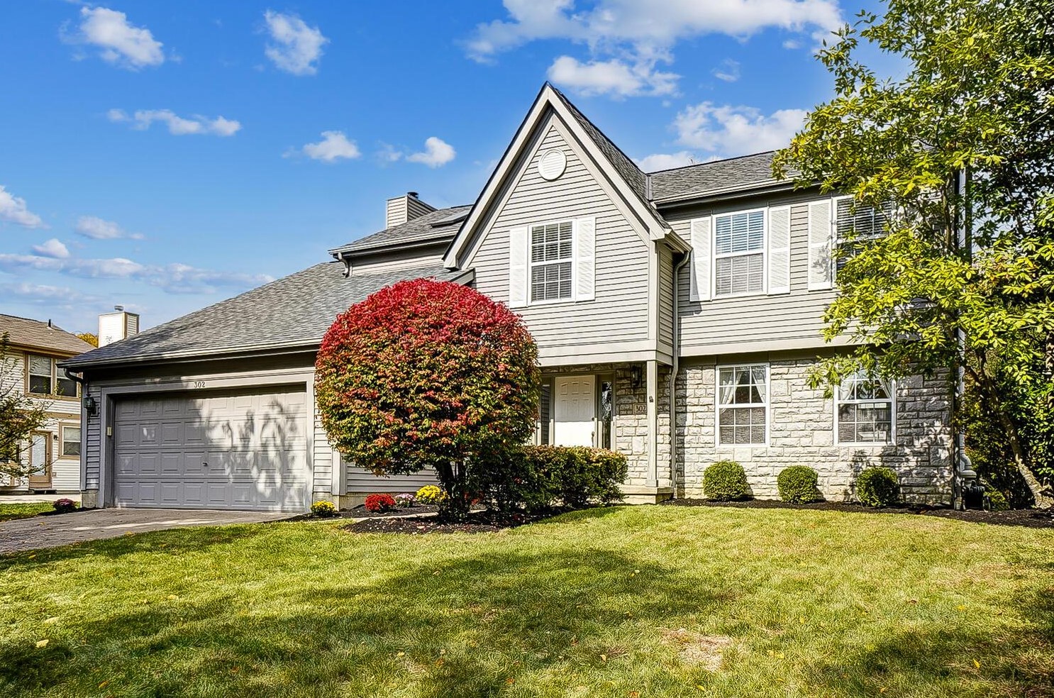 302 Wildwood Dr, Westerville, OH 43081-5732