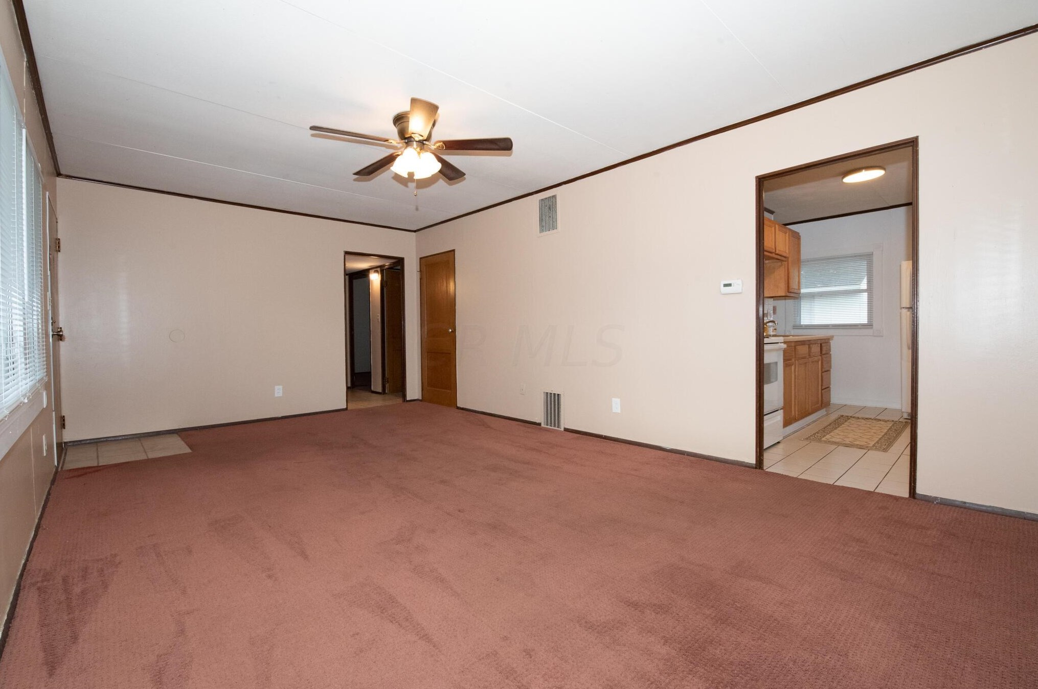 937 Ashburton Rd, Columbus OH 43227-1029 exterior