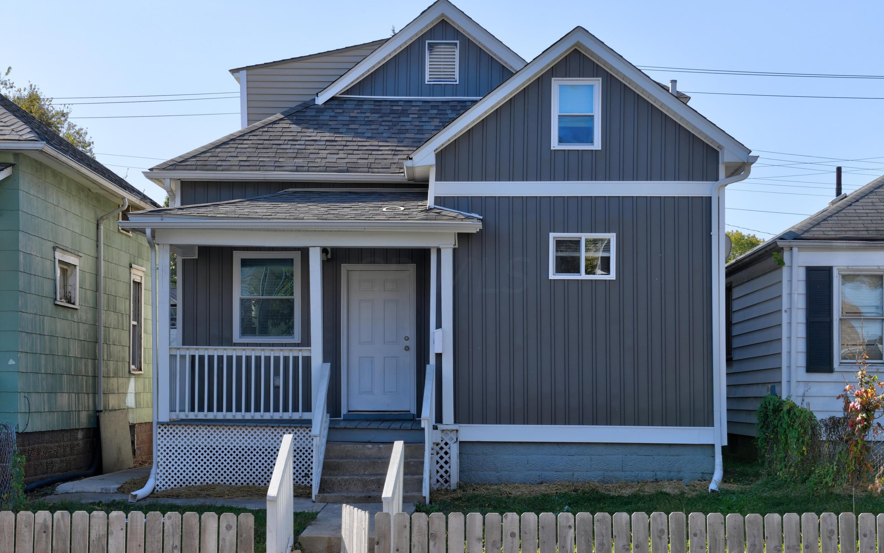 445 Warren Ave, Columbus, OH 43204-3059