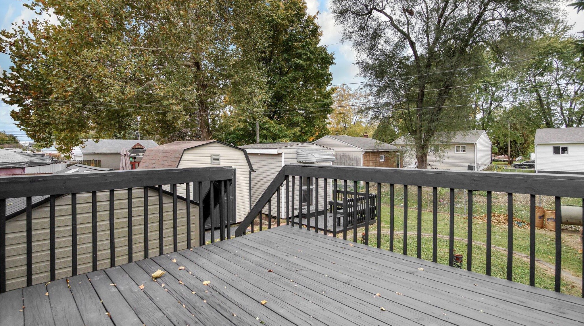 3949 Hillman Rd, Columbus OH 43207-4170 exterior