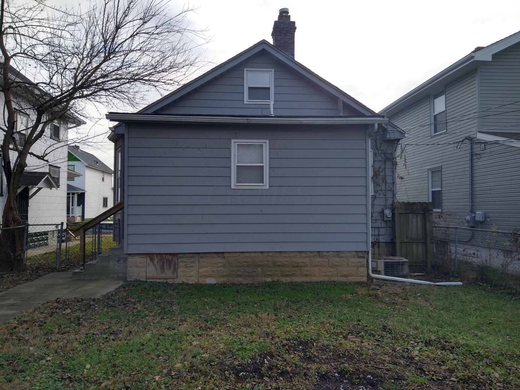 518 Markison Ave, Columbus OH  43207-1371 exterior
