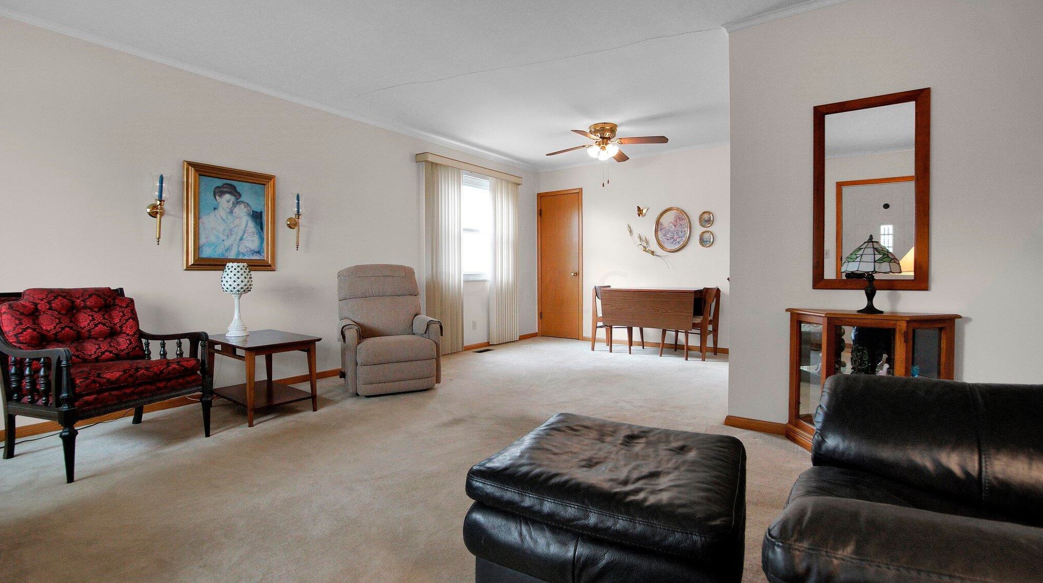 1165 Parma Ave, Columbus, OH 43204-2715