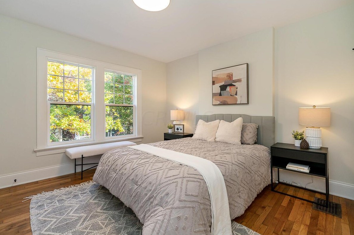 389 2 Ave, Columbus OH 43201-3781 exterior