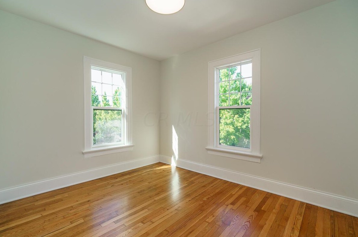 385 2 Ave, Columbus OH 43201-3653 exterior