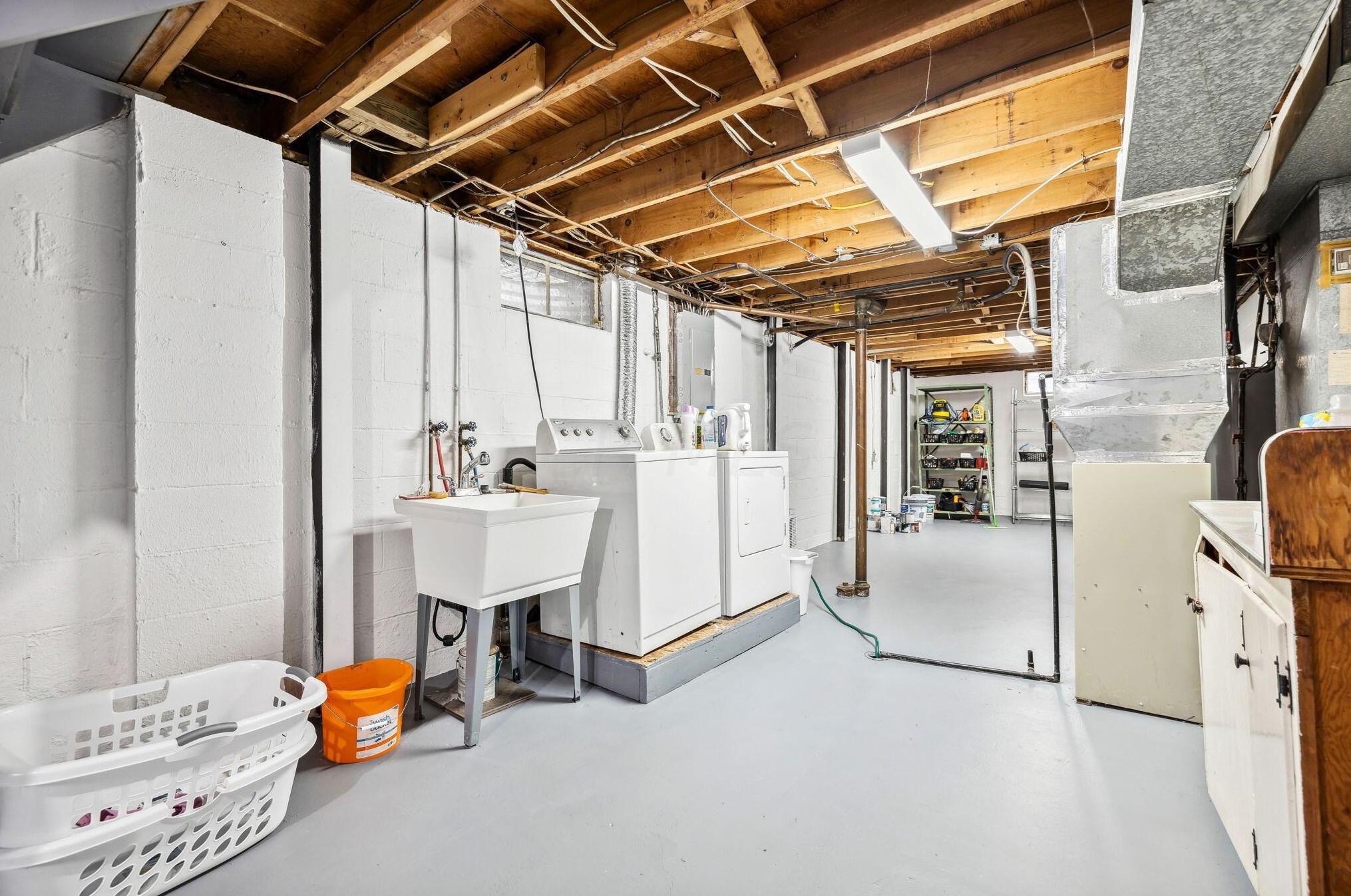 1411 Pershing Dr, Columbus OH 43224-1135 exterior